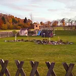 Apartment Zur Wasserburg Mit Seeblick, Grossem Garten & Spielplatz An Der Talsperre Pirk *