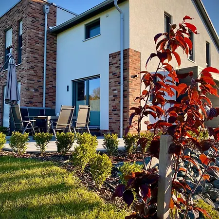 Zur Wasserburg Mit Seeblick, Grossem Garten & Spielplatz An Der Talsperre Pirk
