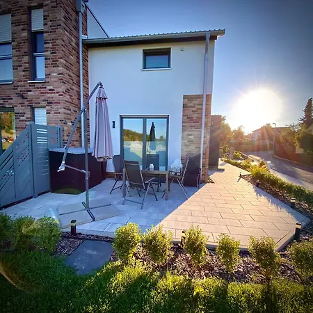 Zur Wasserburg Mit Seeblick, Grossem Garten & Spielplatz An Der Talsperre Pirk Oelsnitz (Vogtland)