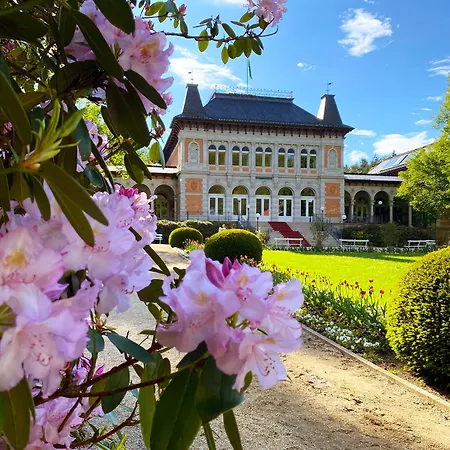 Zur Wasserburg Mit Seeblick, Grossem Garten & Spielplatz An Der Talsperre Pirk * Oelsnitz (Vogtland)