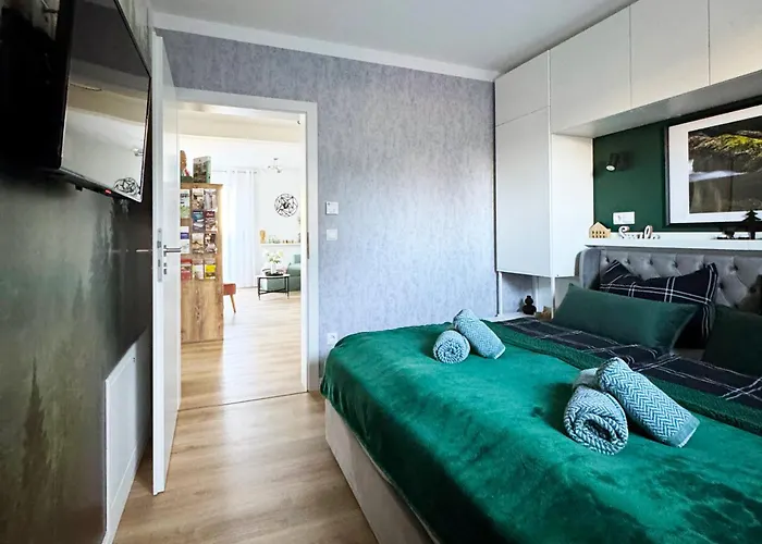 Zur Wasserburg Mit Seeblick, Grossem Garten & Spielplatz An Der Talsperre Pirk Appartement